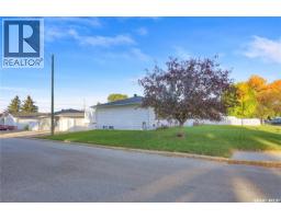 972 Simcoe Street, Moose Jaw, SK S4P0J3 Photo 47