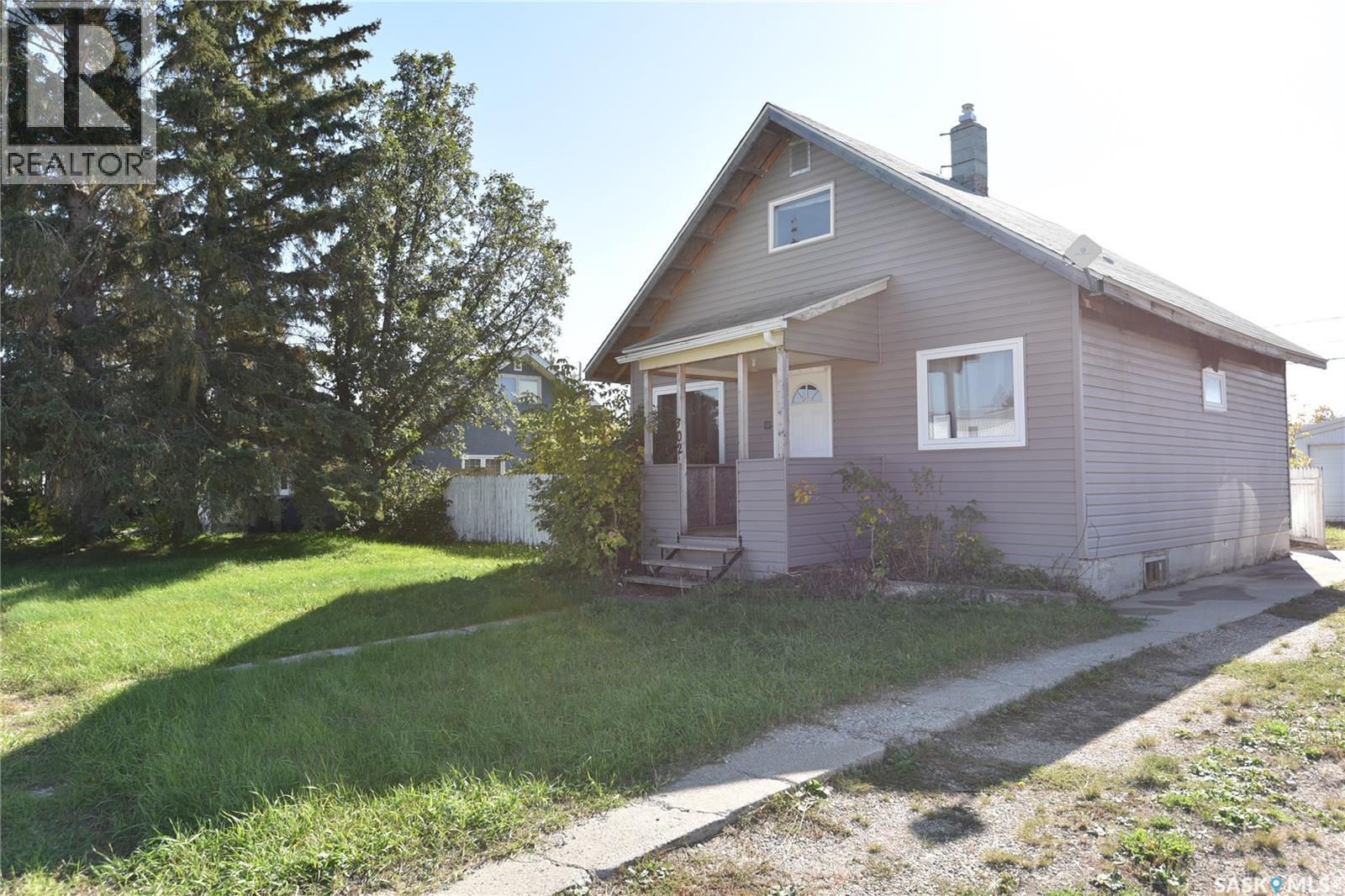 302 Centre STREET - 18