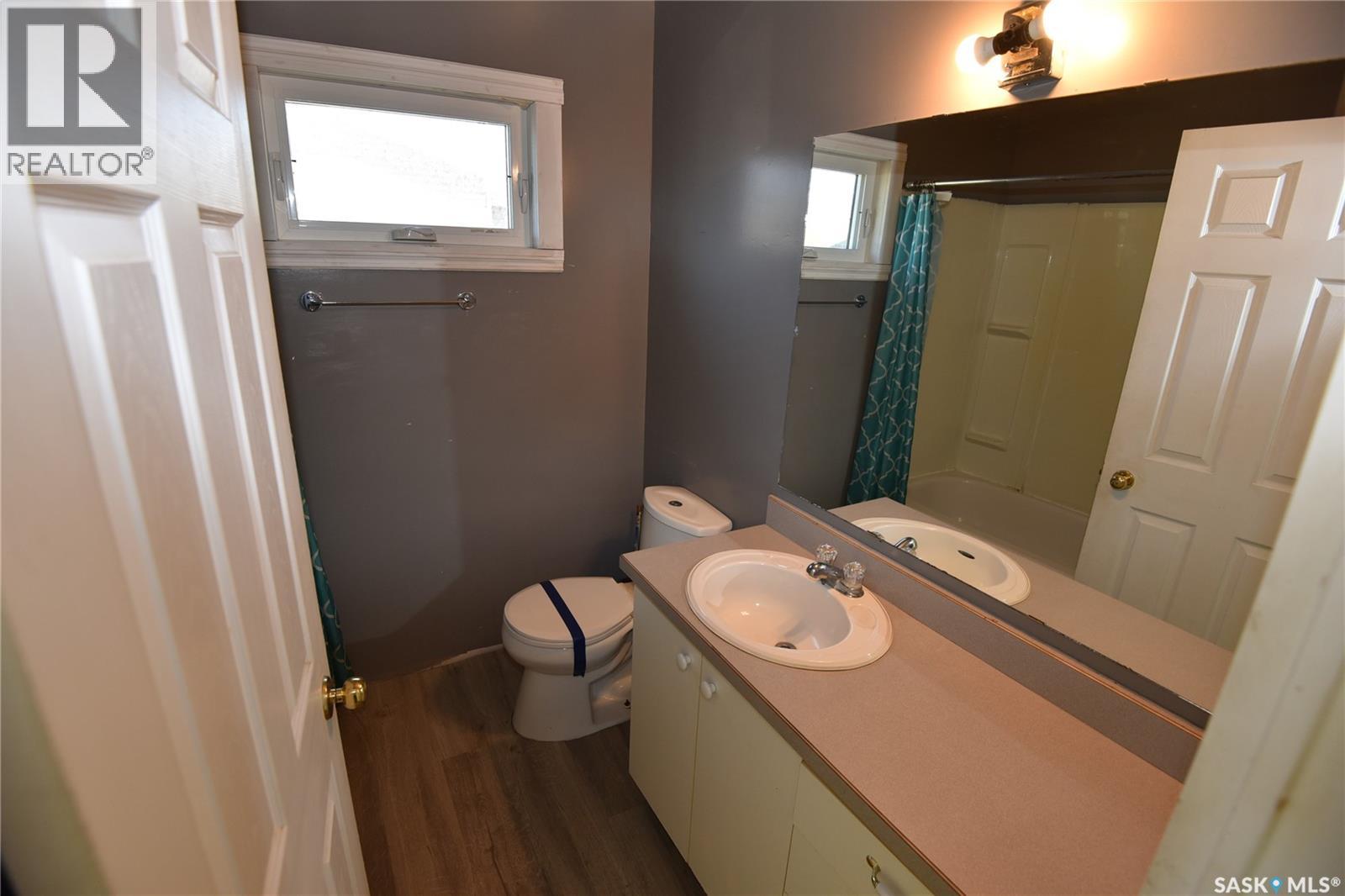 302 Centre STREET, Codette — photo 8