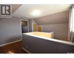 302 Centre Street, Codette, SK S0P0P0 Photo 11