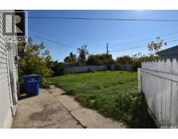 302 Centre Street, Codette, SK S0P0P0 Photo 19