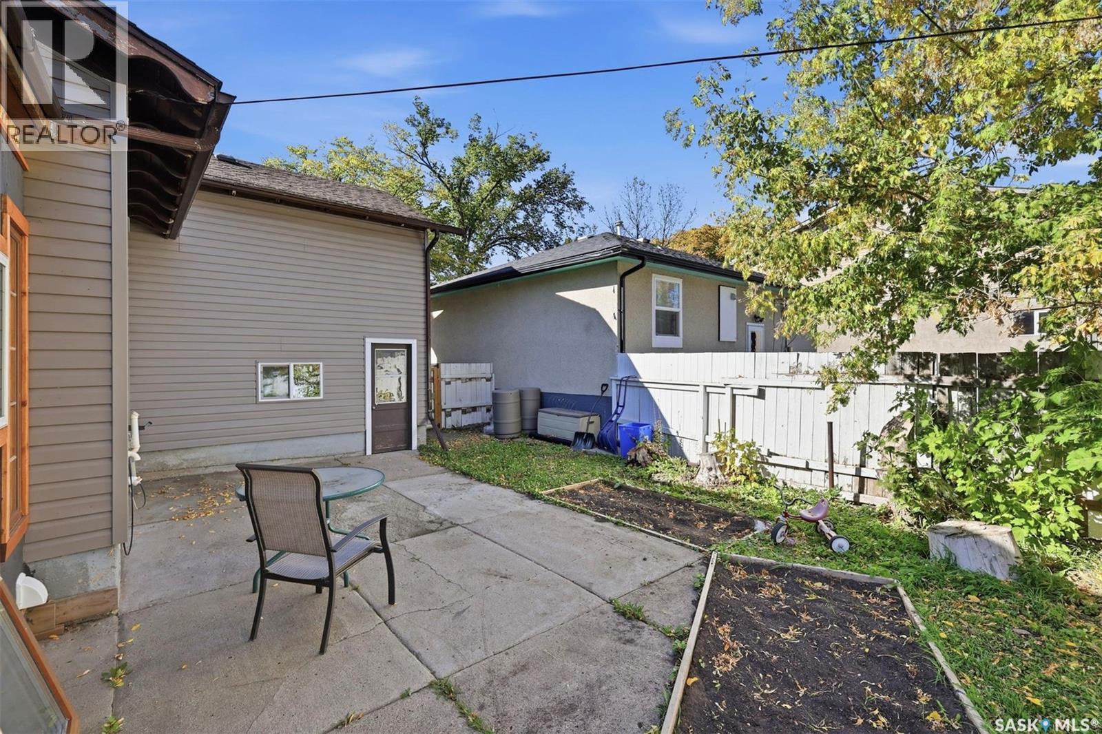 1715 Broadway AVENUE, Saskatoon — photo 26