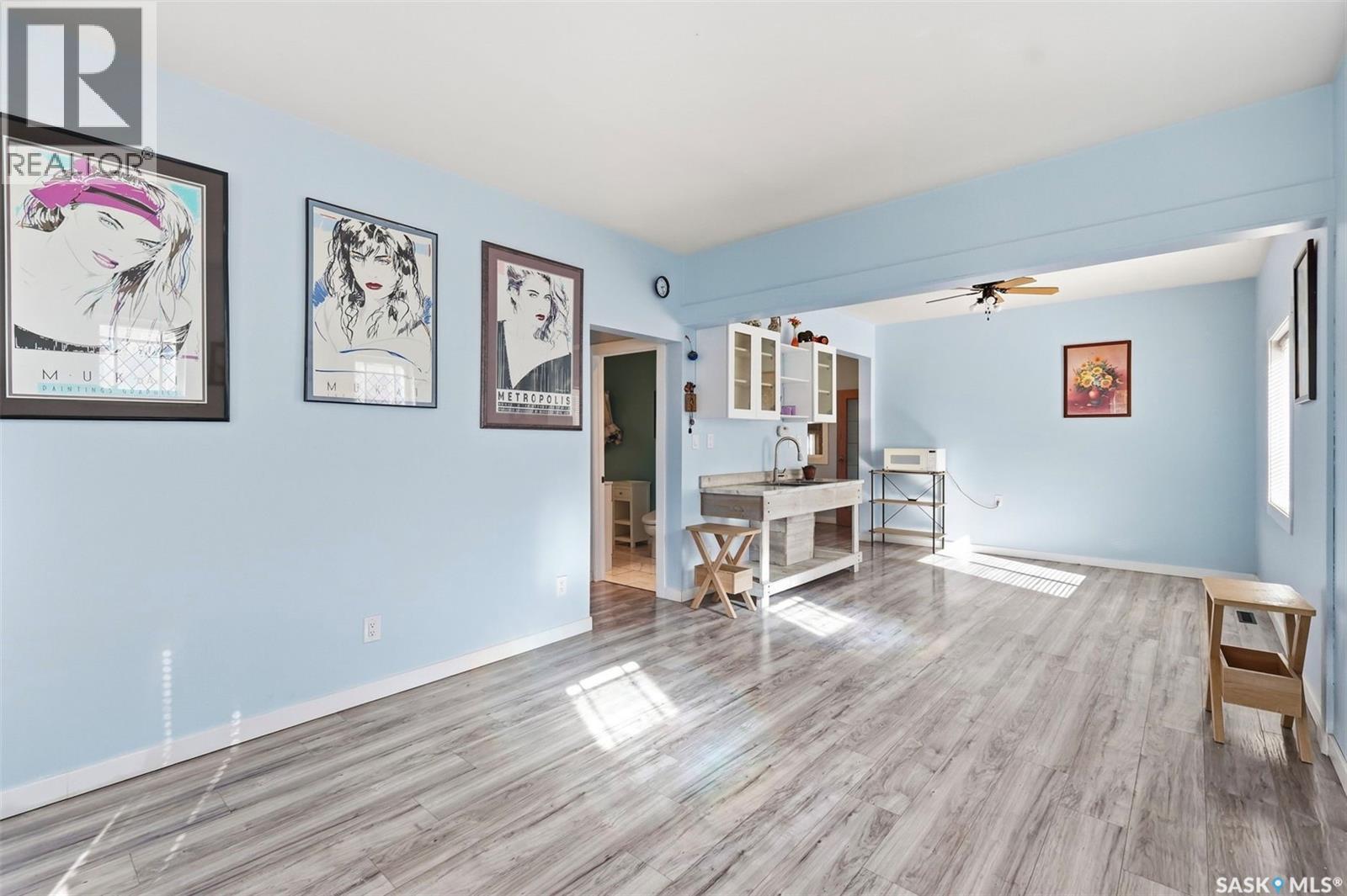 1715 Broadway AVENUE, Saskatoon — photo 8