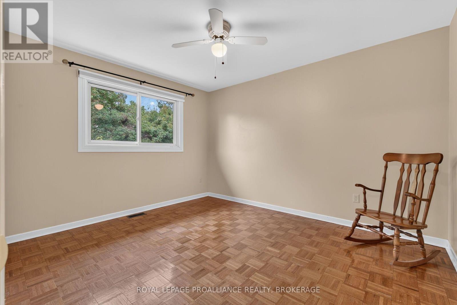 383 BERNICE DRIVE - Image 26