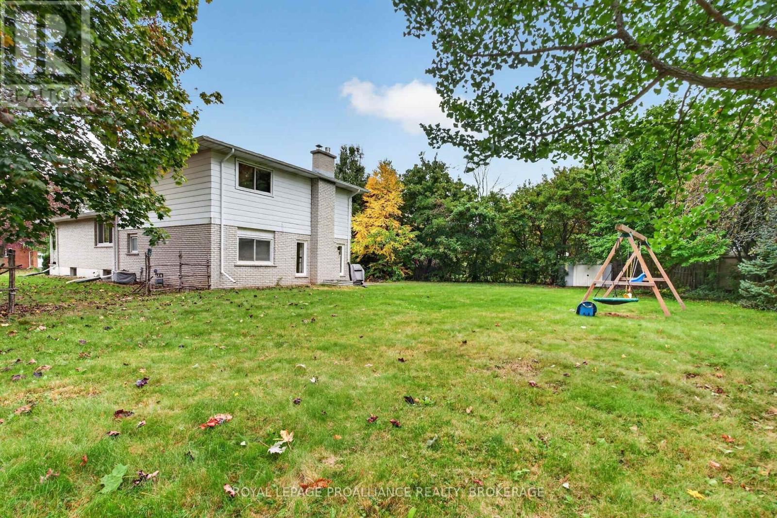 383 BERNICE DRIVE - Image 42