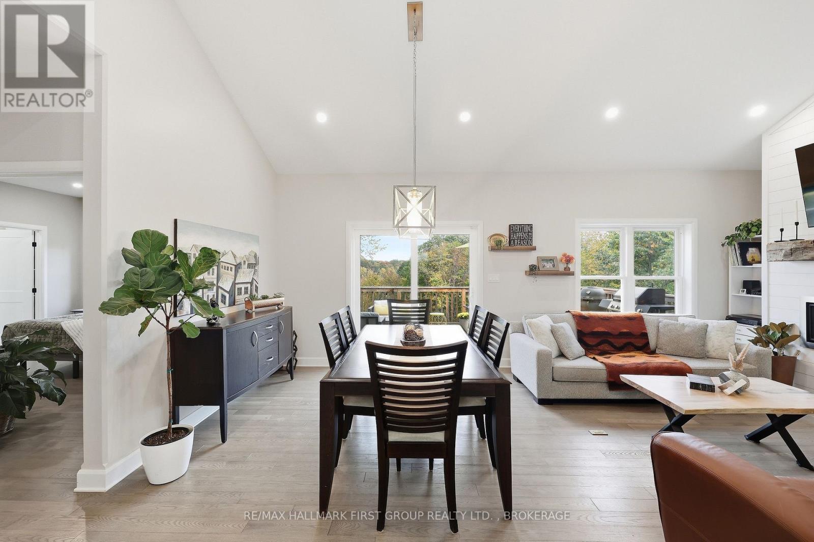 6909 BATTERSEA ROAD - 9