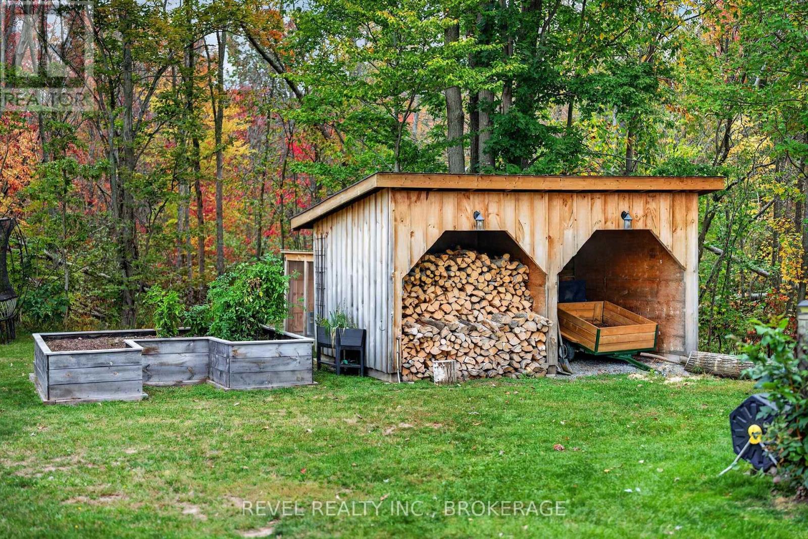 5140 ARENA BOUNDARY ROAD - 35