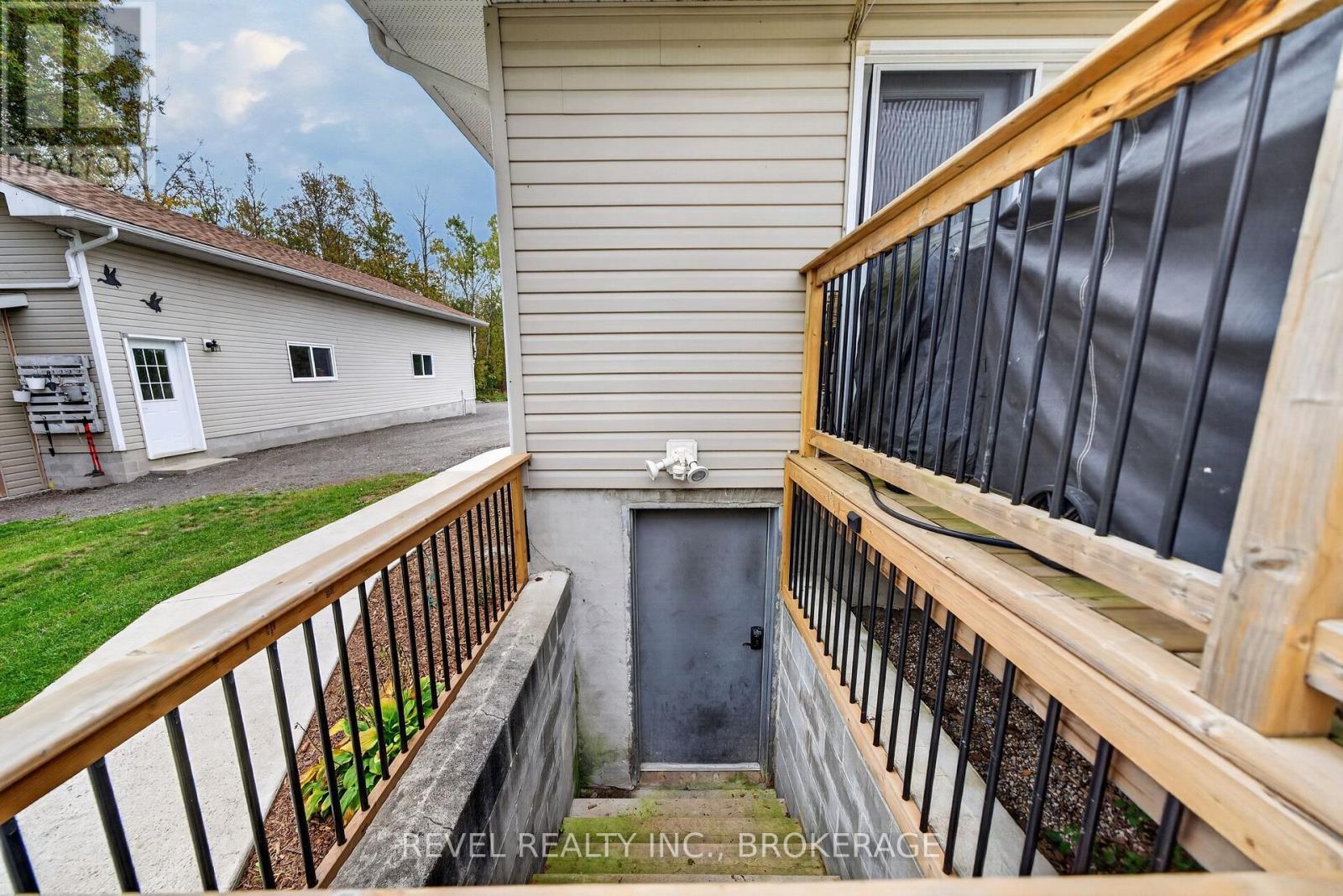 5140 ARENA BOUNDARY ROAD - Image 41