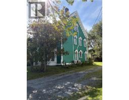 406-408 Algonquin Place, photo 5