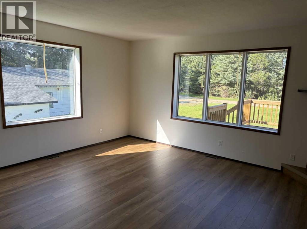 805028 Range Road 10 - 10