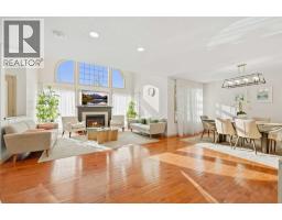 212 Everglade Circle SW - photo 2