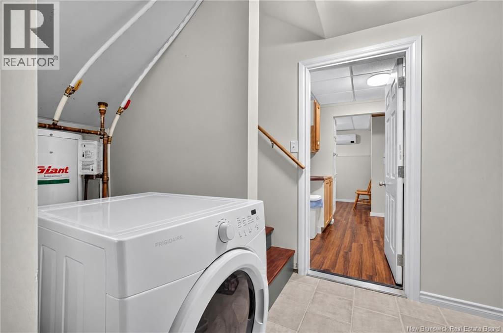 39 Kenmore Drive - 39