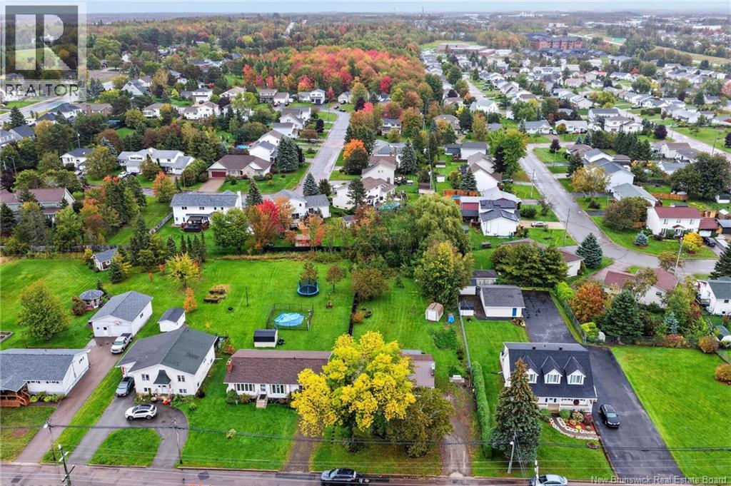 39 Kenmore Drive - 50