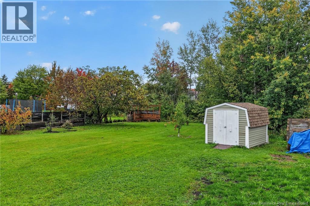 39 Kenmore Drive - 44