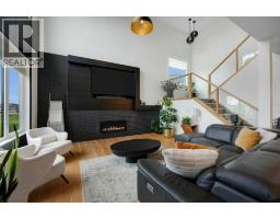 Pantry - 242 Boulder Creek Place, Langdon, AB T0J1X3 Photo 9