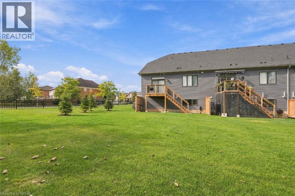 #62 4311 MANN Street - Image 37