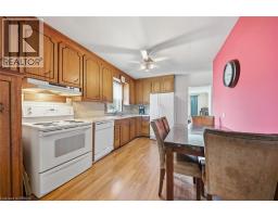 Living room - 138 West 23rd Street, Hamilton, ON L9C4V7 Photo 12