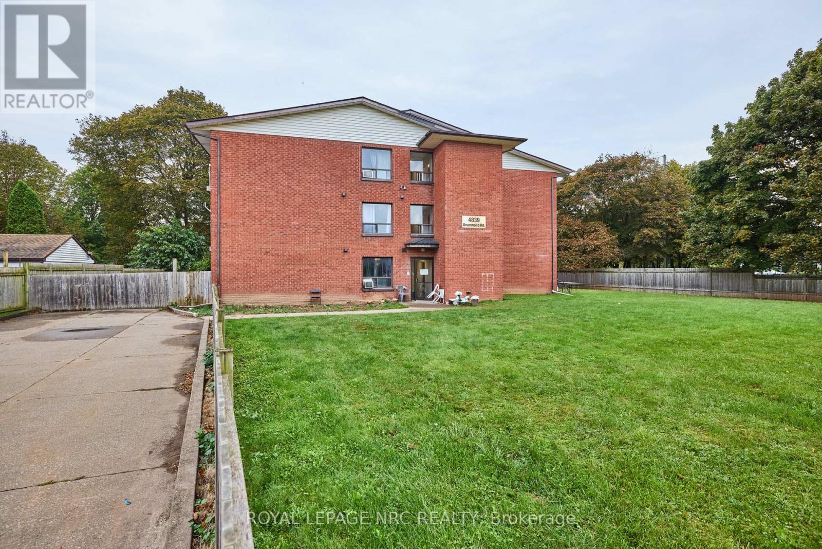 11 - 4839 DRUMMOND ROAD, Niagara Falls (Morrison) — photo 2
