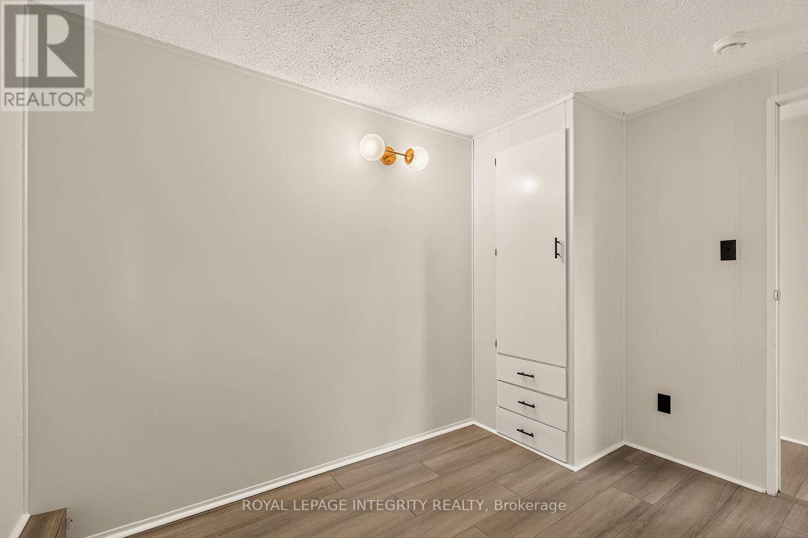 #32 7481 MITCH OWENS ROAD - Image 23