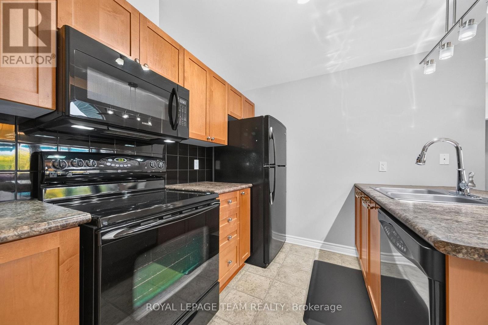 173-C CRESTWAY DRIVE - Image 23