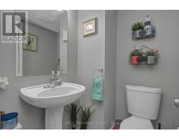 76 Argent Private, Ottawa, ON K2K0H2 Photo 11