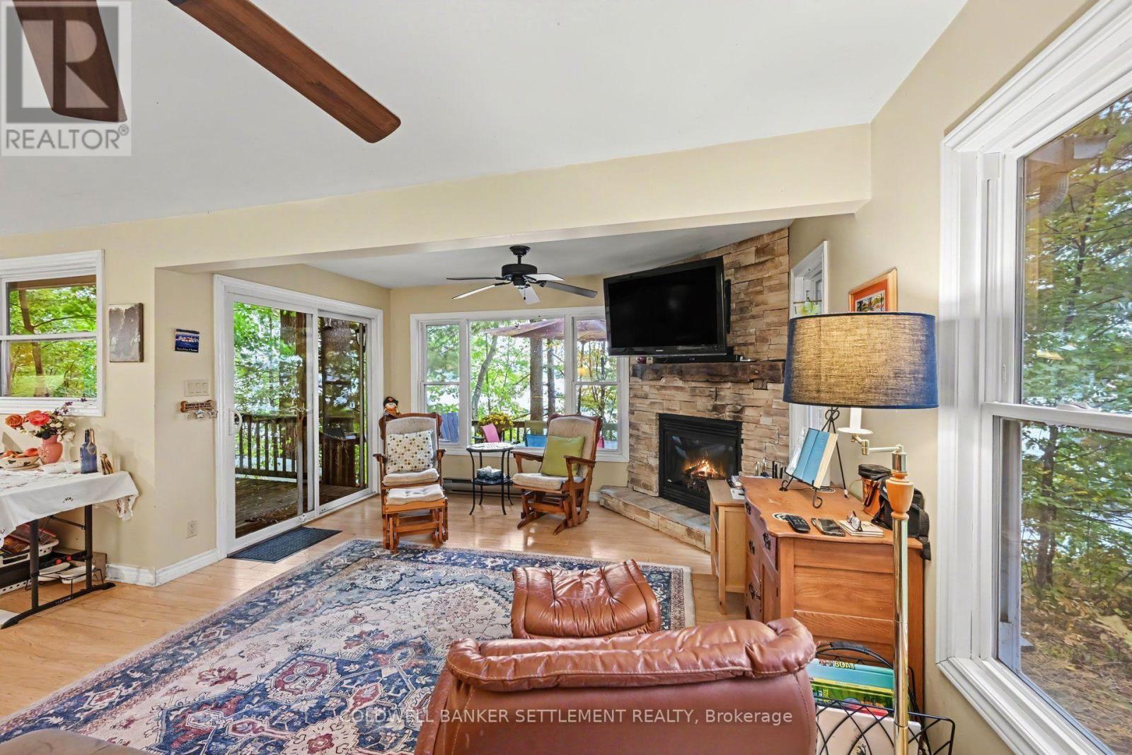 599 Black Lake Road, Tay photo 22