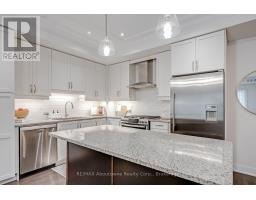 102 - 128 Garden Drive, Oakville, ON L6K0H7 Photo 6