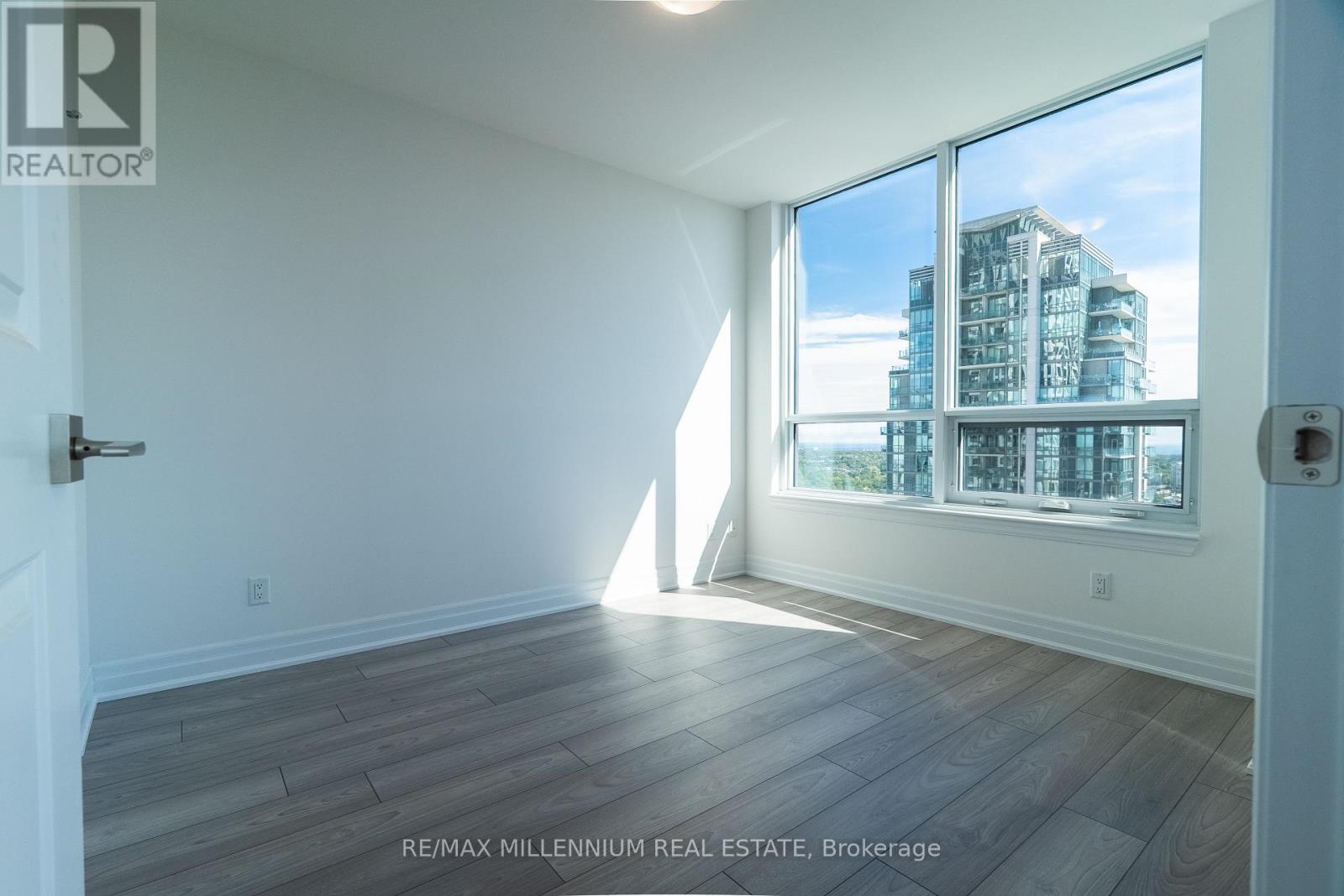 2607- 36 Elm Drive West, Mississauga, ON photo 12