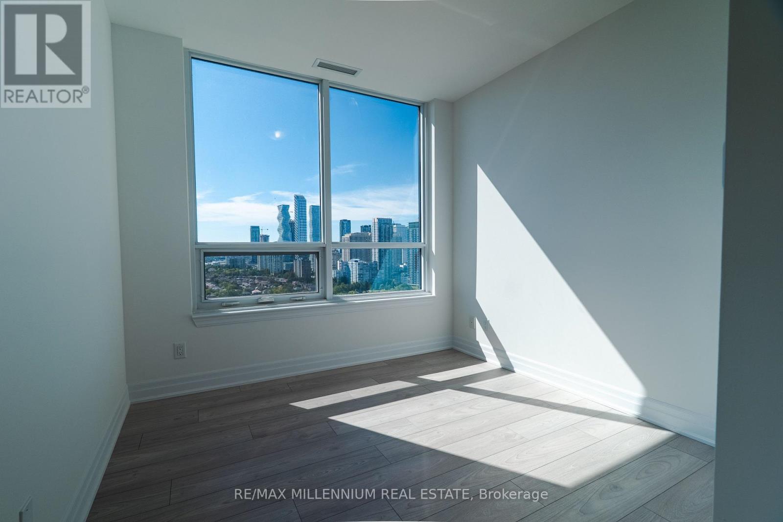 2607- 36 Elm Drive West, Mississauga, ON photo 8