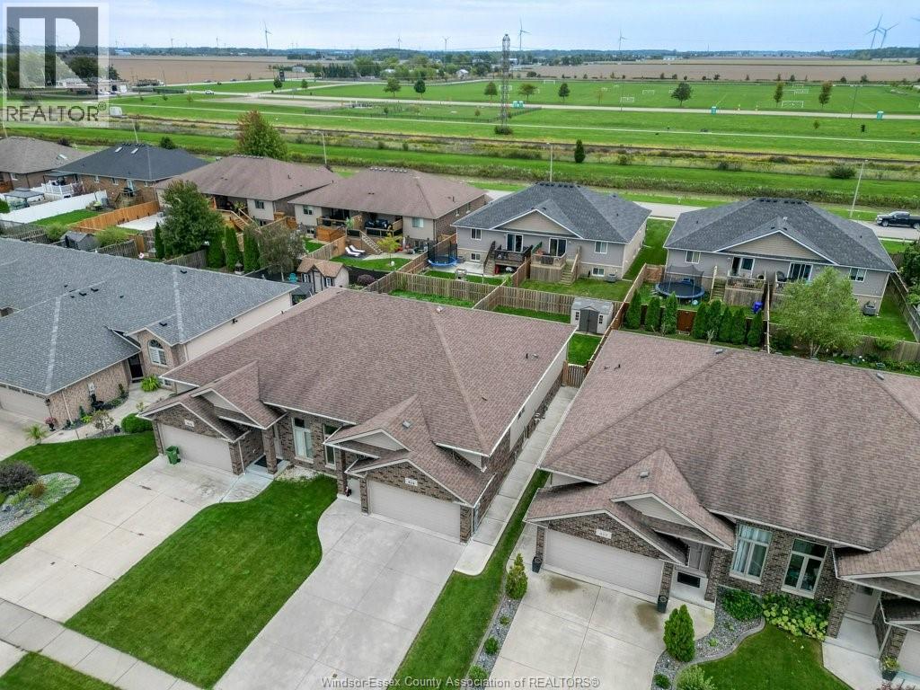 415 ROSEWOOD DRIVE, Lakeshore — photo 4