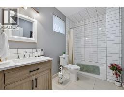 212 Lakepointe Drive - photo 39