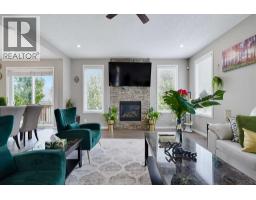 212 Lakepointe Drive - photo 5