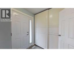 83, 1055 72 Avenue NW - photo 2