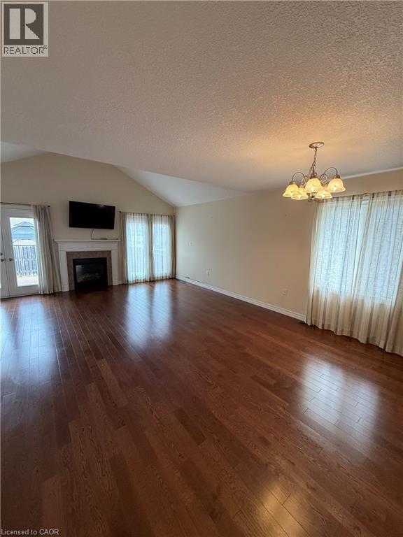 81 BELLAGIO Avenue, Hamilton — photo 10