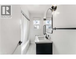 41 Sharon Avenue Unit# Main Floor, Hamilton, ON L8T1E2 Photo 12