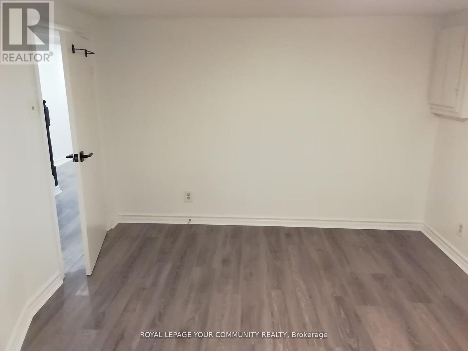 LOWER - 10 ULSTER STREET, Toronto (University) — photo 9
