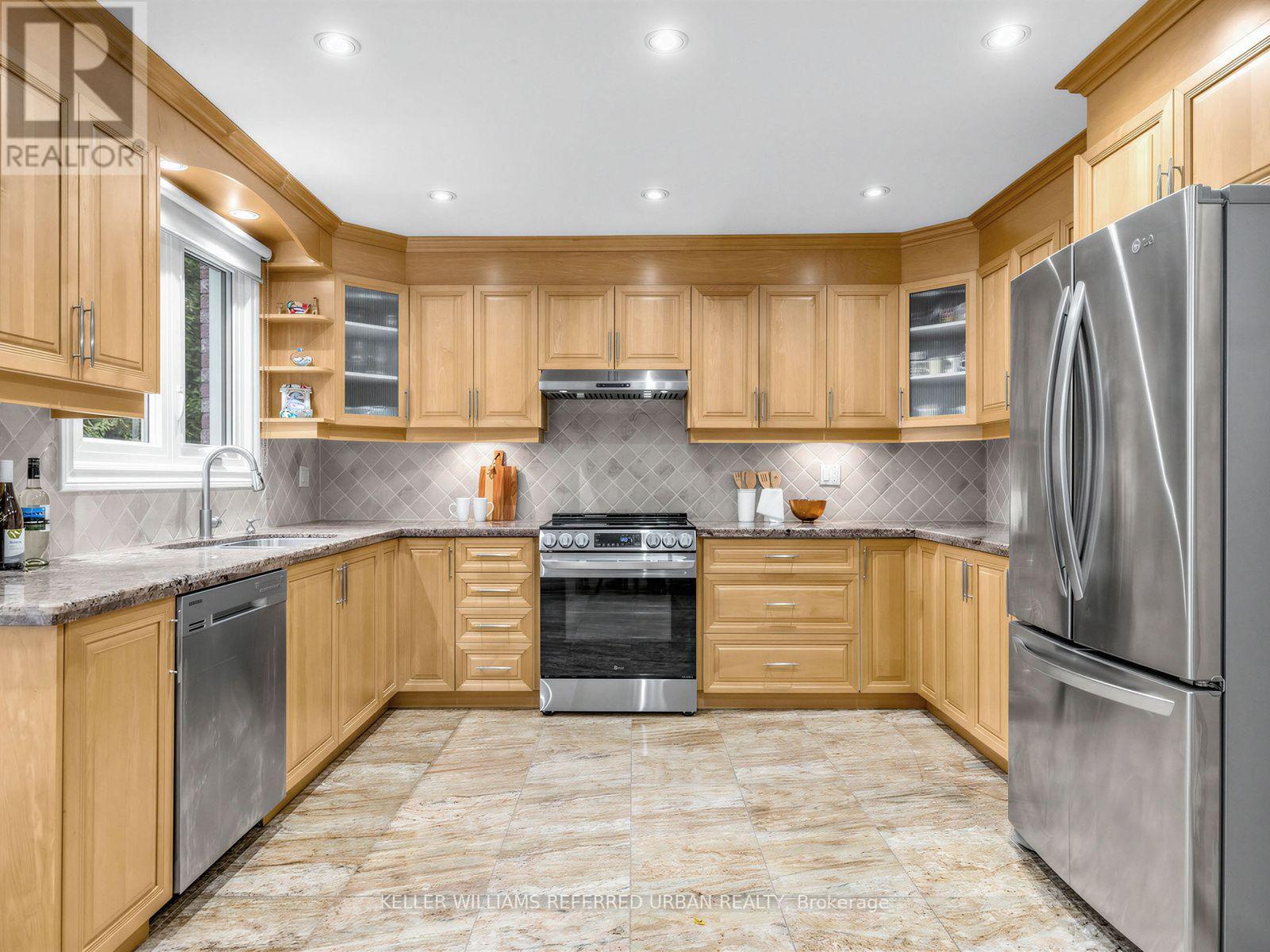 9 TIGERLILY COURT, Toronto (Newtonbrook West) — photo 12