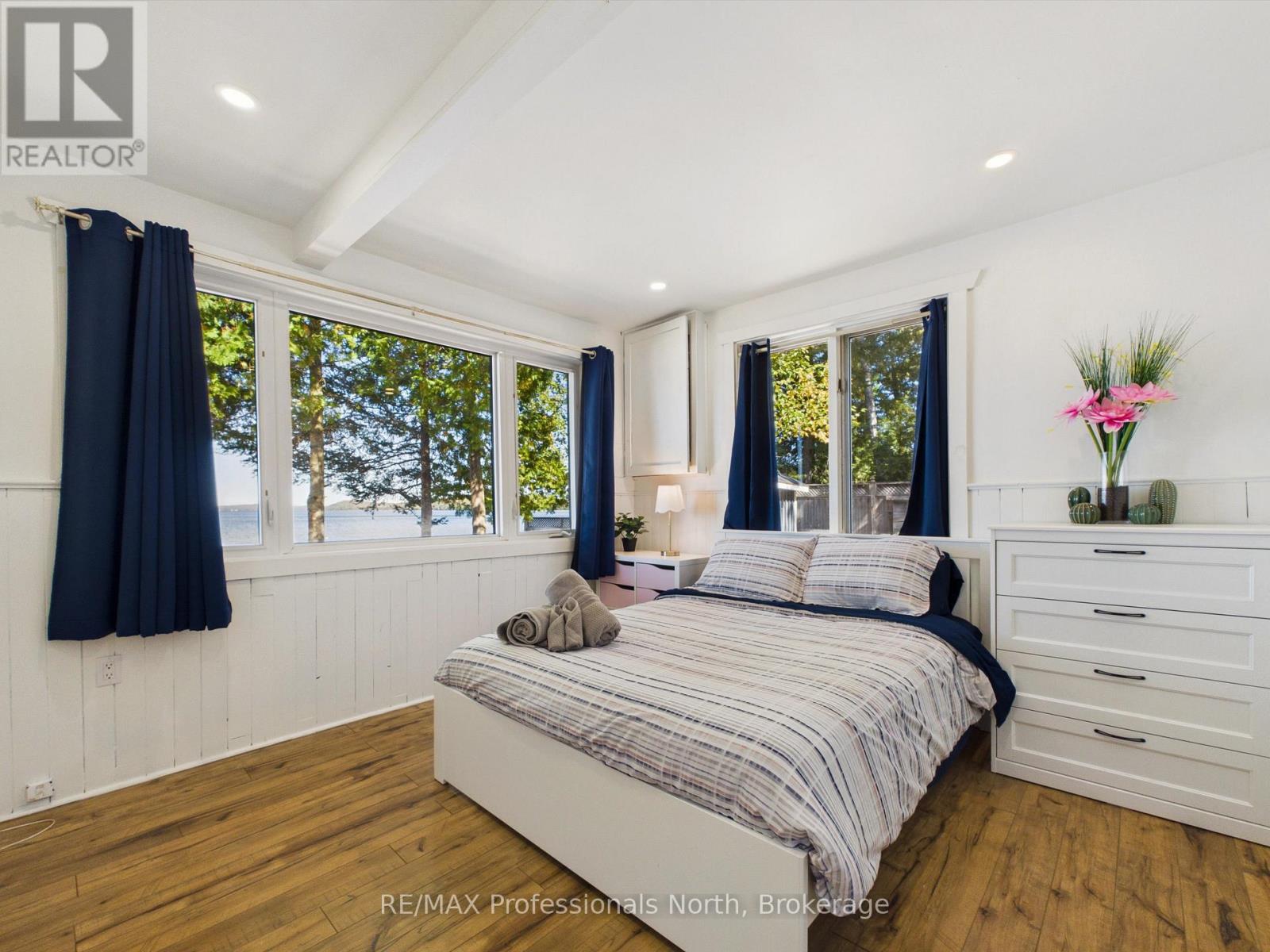 772 S BERNARD LAKE ROAD - 21