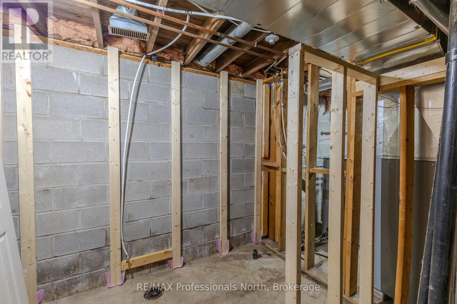 1010 MAHAFFY COURT - 32