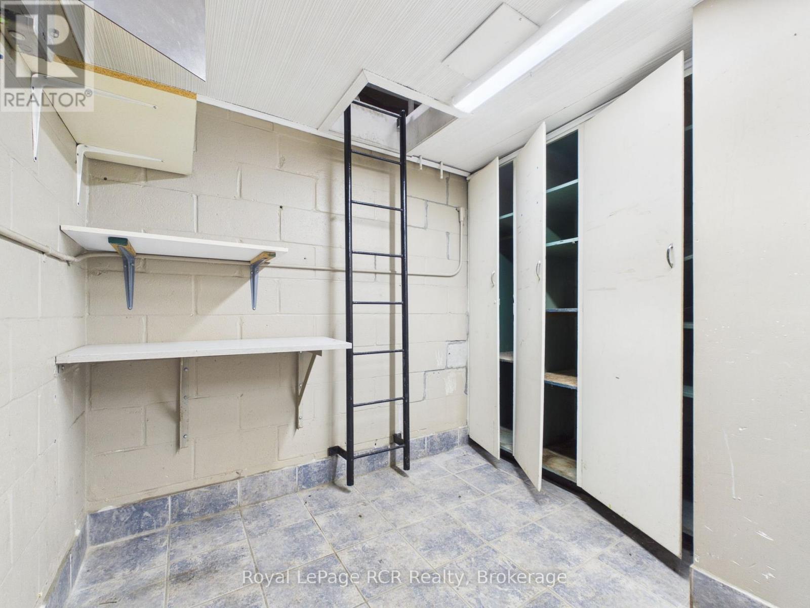 33 Argyle Street — photo 17