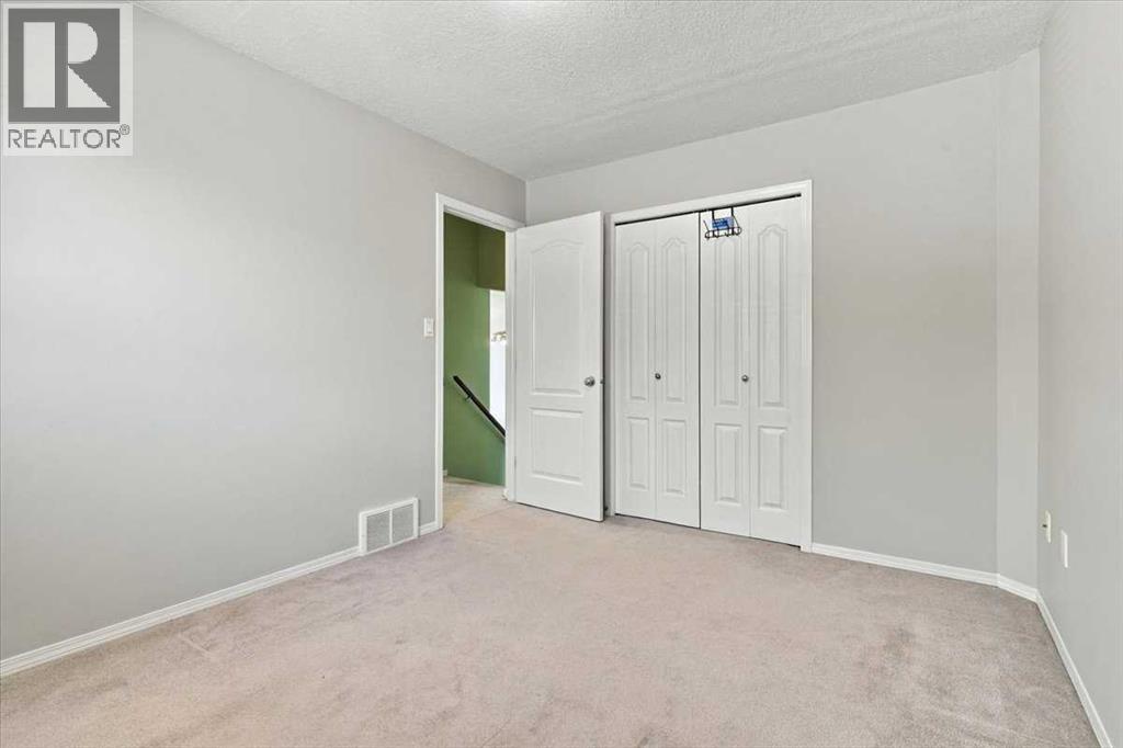 10625 Royal Oaks Drive - Image 15