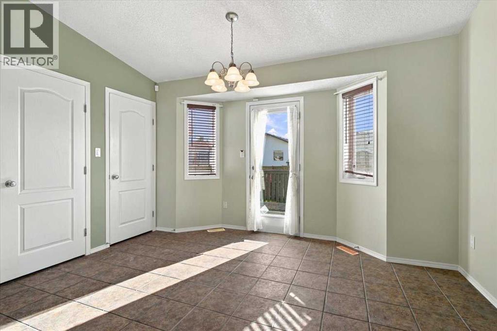 10625 Royal Oaks Drive - Image 9