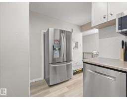 Recreation room - 12408 134 St Nw, Edmonton, AB T5L1V2 Photo 10