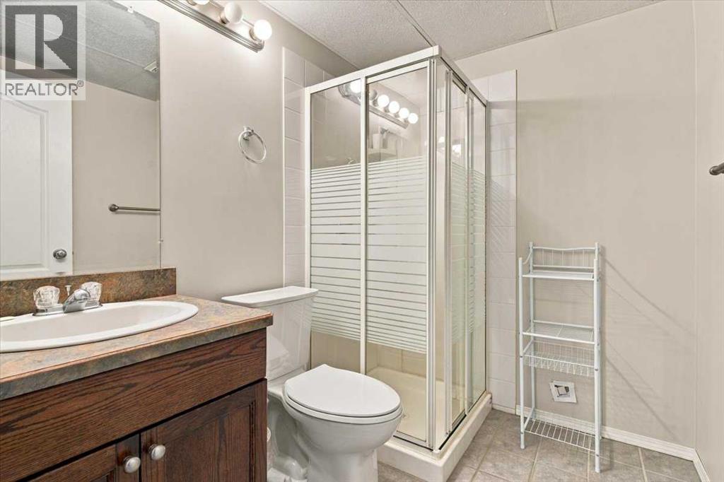 10625 Royal Oaks Drive - Image 19