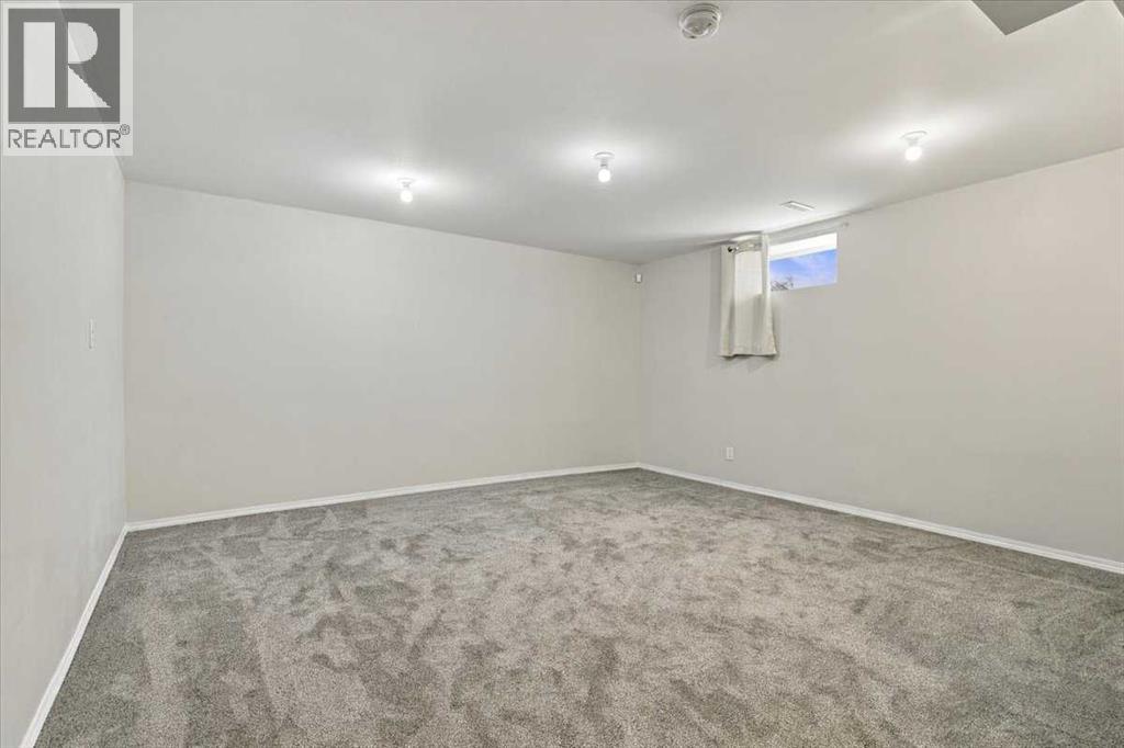10625 Royal Oaks Drive - Image 23