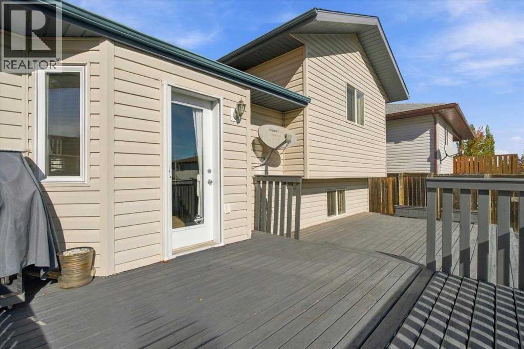 10625 Royal Oaks Drive - Image 27
