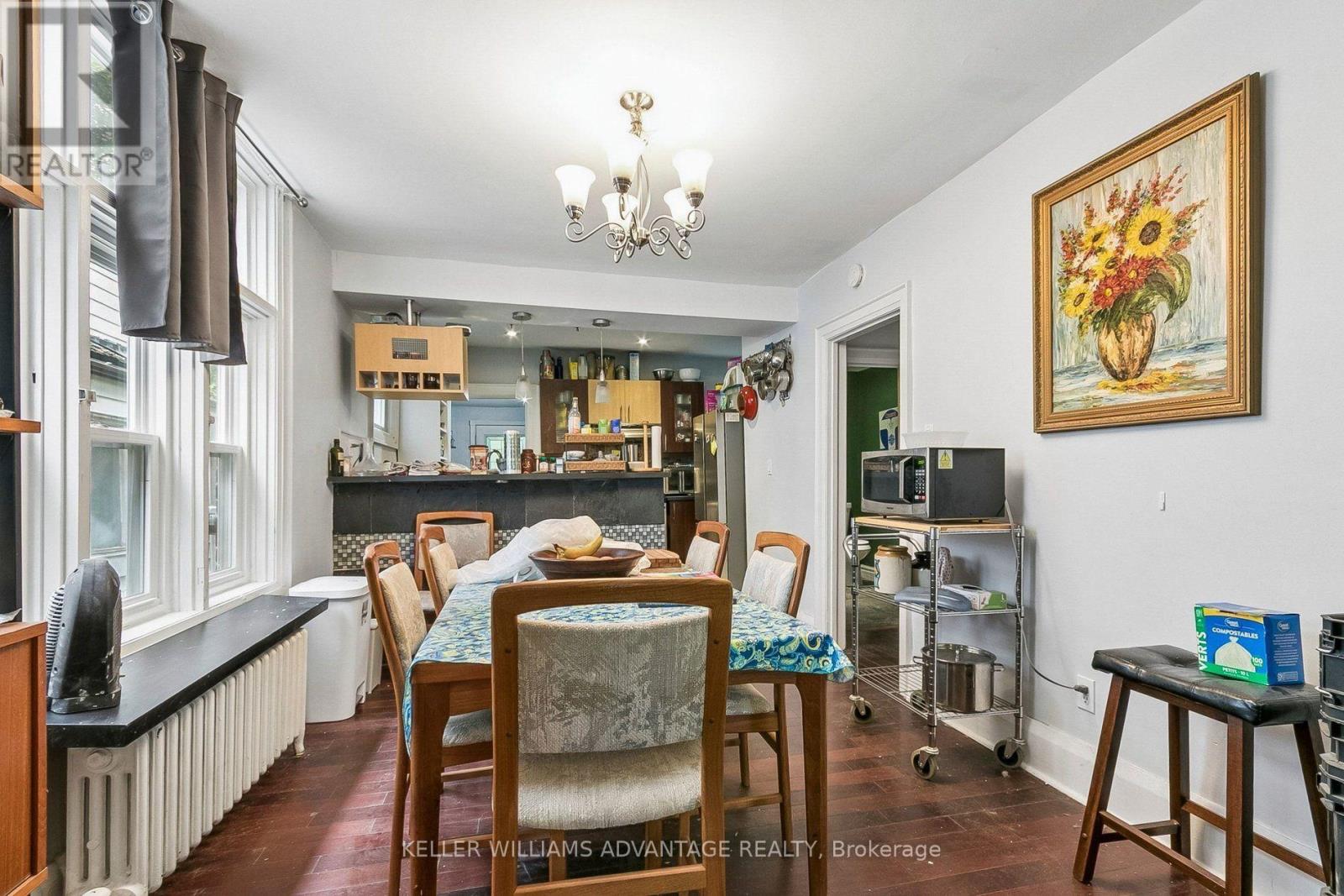 MAIN & 2ND - 585 WOODBINE AVENUE, Toronto (East End-Danforth) — photo 7