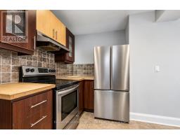 Main & 2nd - 585 Woodbine Avenue, Toronto, ON M4E2H9 Photo 10