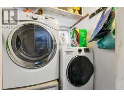 Main & 2nd - 585 Woodbine Avenue, Toronto, ON M4E2H9 Photo 16