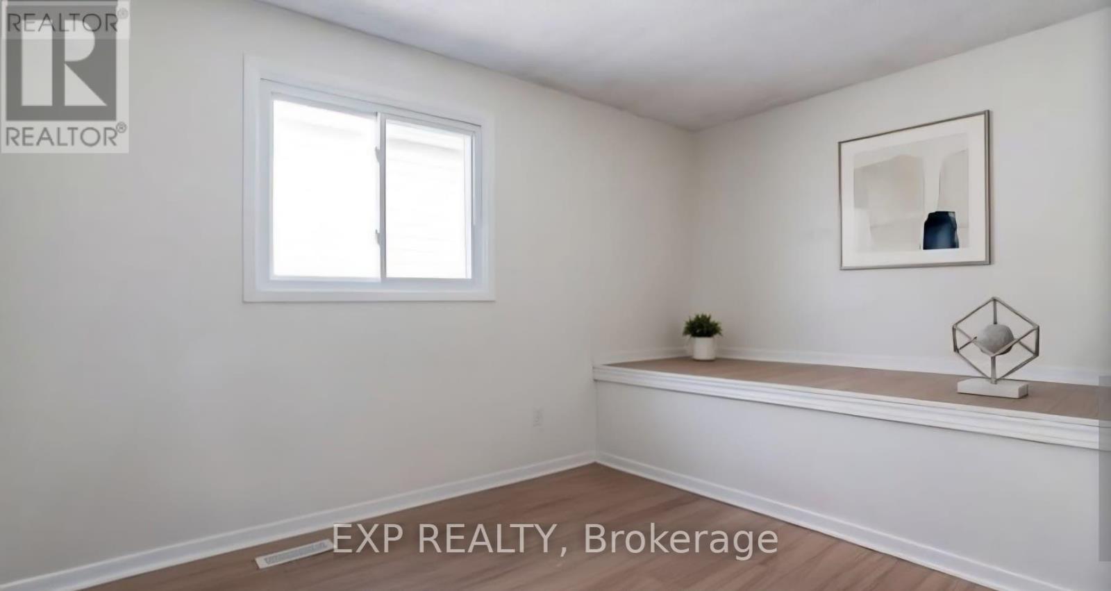 MAIN - 26 GREENLEAF TERRACE, Toronto (Malvern) — photo 9